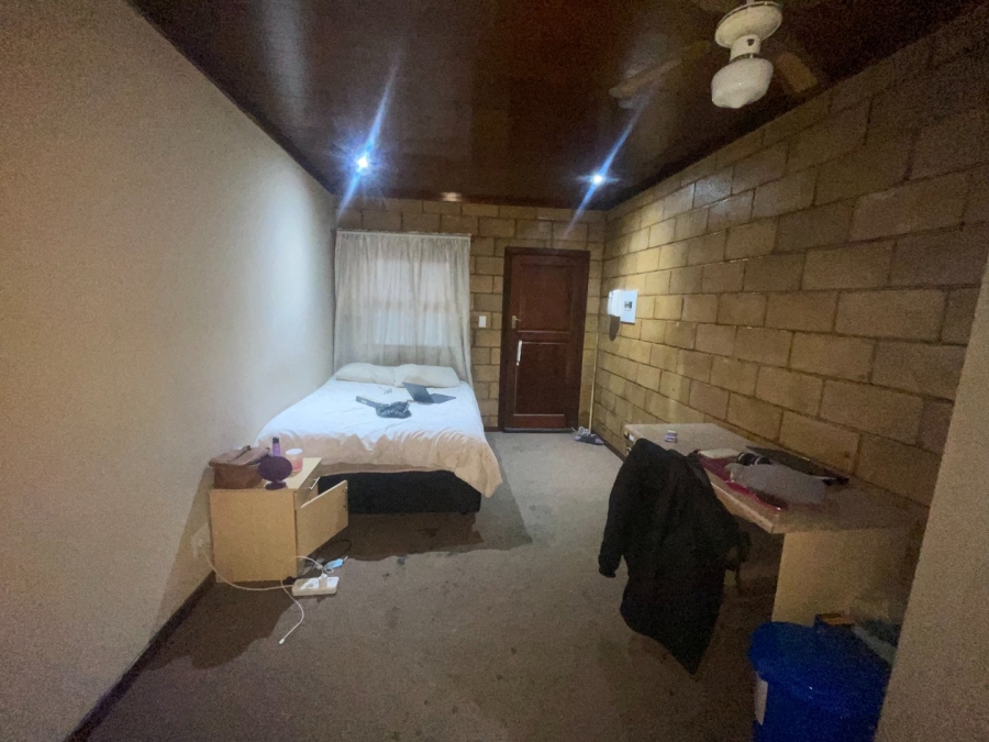 1 Bedroom Property for Sale in Brandwag Free State